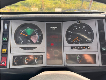 Тентованный фургон MAN 8.140 4X2 Pritsche Plane Original Km: фото 2