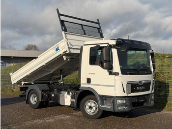 Малотоннажный самосвал MAN