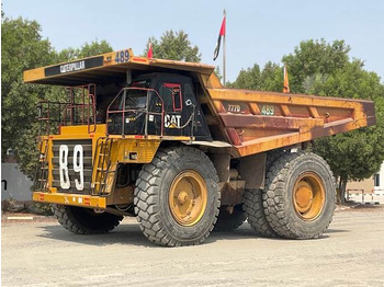 Карьерный самосвал CATERPILLAR 777