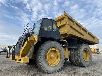 Карьерный самосвал CATERPILLAR 777F