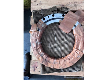 : фото в шапке страницы