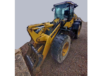 Колёсный погрузчик KOMATSU WA200