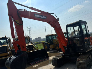 Мини-экскаватор Doosan DH55: фото 5 Мини-экскаватор Doosan DH55: фото 5