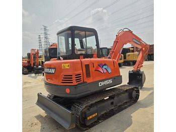 Мини-экскаватор Doosan DH55: фото 5 Мини-экскаватор Doosan DH55: фото 5