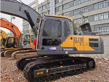 Гусеничный экскаватор VOLVO EC210