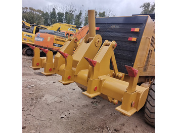 Грейдер CAT 140H: фото 5 Грейдер CAT 140H: фото 5