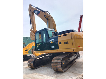 Гусеничный экскаватор CATERPILLAR 320D2