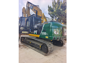 Гусеничный экскаватор CATERPILLAR 320D2
