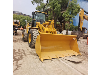 Колёсный погрузчик CATERPILLAR 966H