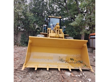 Колёсный погрузчик CATERPILLAR 966H