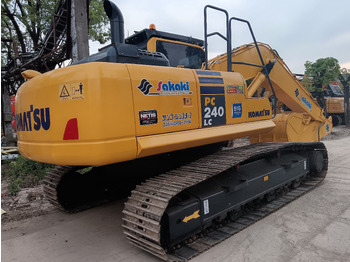 Гусеничный экскаватор KOMATSU PC240