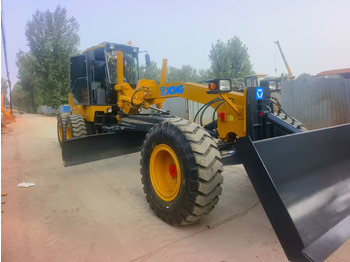 Грейдер XCMG GR2153