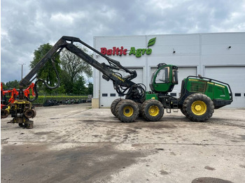 Харвестер JOHN DEERE