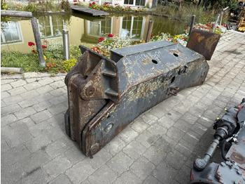 Навесное оборудование LIEBHERR