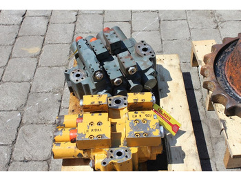 Гидравлический клапан для Строительной техники Liebherr R 921: фото 3 Гидравлический клапан для Строительной техники Liebherr R 921: фото 3