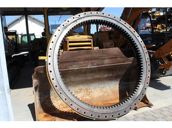 Поворотное кольцо LIEBHERR