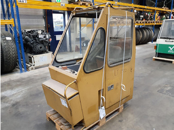 Кабина LIEBHERR