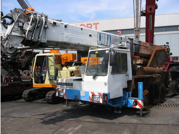 Вседорожный кран LIEBHERR LTM 1035