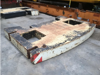 Противовес TEREX