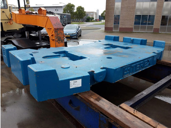 Противовес TEREX