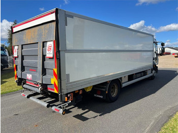 Грузовик с закрытым кузовом Volvo FL 250 16 ton: фото 5