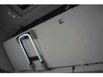 Тягач Scania R490 TL 6x2/4 - RETARDER - ACC - DIFF. LOCK - 2 x FUEL TANKS - 2 BEDS - EXCELLENT CONDITION -: фото 5 Тягач Scania R490 TL 6x2/4 - RETARDER - ACC - DIFF. LOCK - 2 x FUEL TANKS - 2 BEDS - EXCELLENT CONDITION -: фото 5