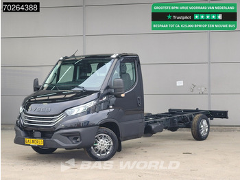 Лёгкий коммерческий автомобиль IVECO Daily 35s18