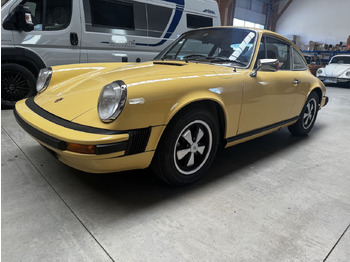 Легковой автомобиль PORSCHE