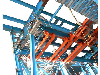 Козловой кран XCMG electric double-girder suspension rail-crossing crane: фото 2