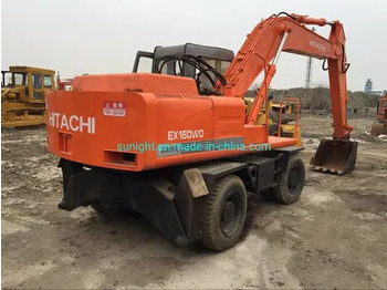 Колёсный экскаватор HITACHI