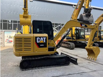 Гусеничный экскаватор CATERPILLAR 305.5E2