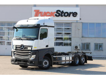 Грузовик-контейнеровоз/ Сменный кузов MERCEDES-BENZ Actros 2545
