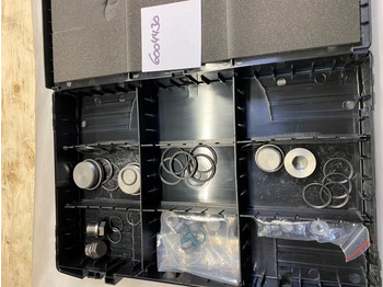 Запчасти для Экскаваторов O&K Terex RH40 RH90 RH120 RH170 RH340 Assortment boxes 6004430 4042752 535-4519 6005000 4042756 535-4535: фото 4 Запчасти для Экскаваторов O&K Terex RH40 RH90 RH120 RH170 RH340 Assortment boxes 6004430 4042752 535-4519 6005000 4042756 535-4535: фото 4