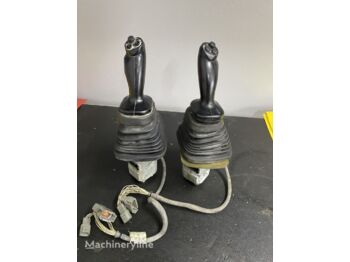 Joysticki - Кабина и интерьер для Экскаваторов: фото 1 Joysticki - Кабина и интерьер для Экскаваторов: фото 1