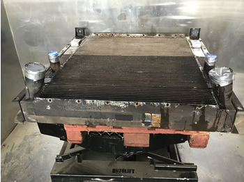 Радиатор LIEBHERR