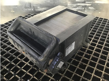 Воздушный фильтр LIEBHERR