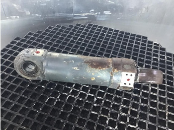 Гидравлический цилиндр LIEBHERR