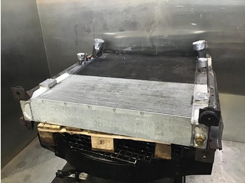 Радиатор LIEBHERR