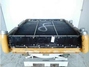 : фото в шапке страницы