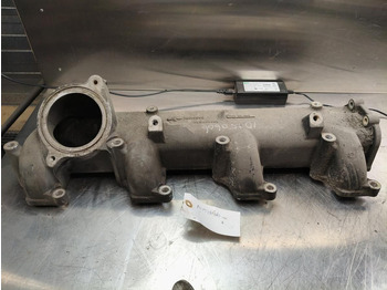 : фото в шапке страницы