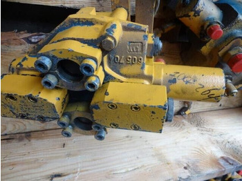 : фото в шапке страницы