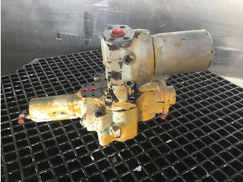 : фото в шапке страницы