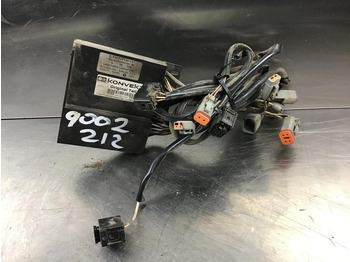 : фото в шапке страницы