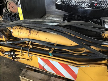 Гидравлический цилиндр LIEBHERR