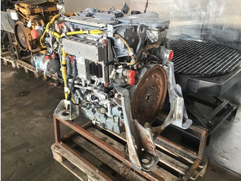 Двигатель LIEBHERR