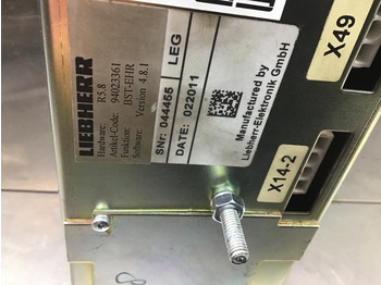 Приборная панель LIEBHERR