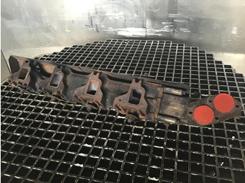 Выхлопная труба LIEBHERR