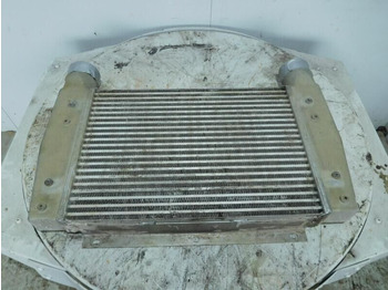 Интеркулер LIEBHERR