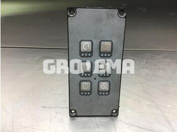 Приборная панель LIEBHERR