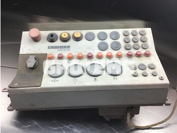 Приборная панель LIEBHERR